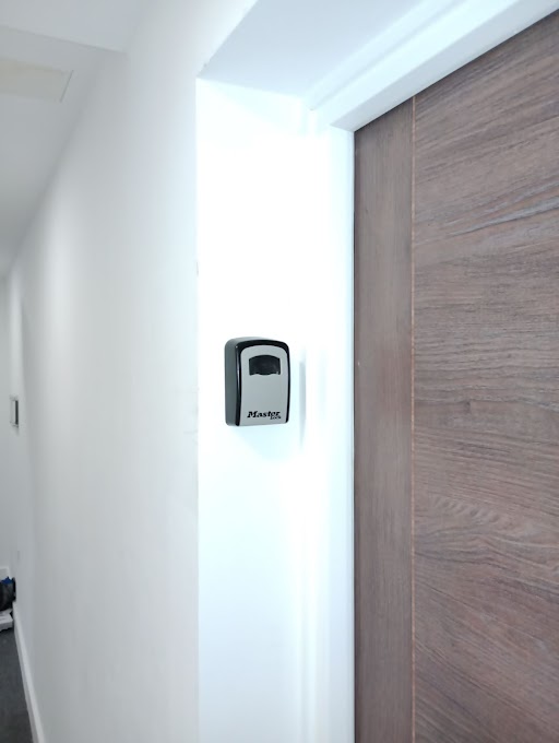 lockbox location - Talbot Road