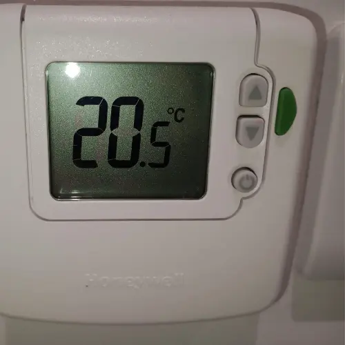 Thermostat - Avenue Gardens House
