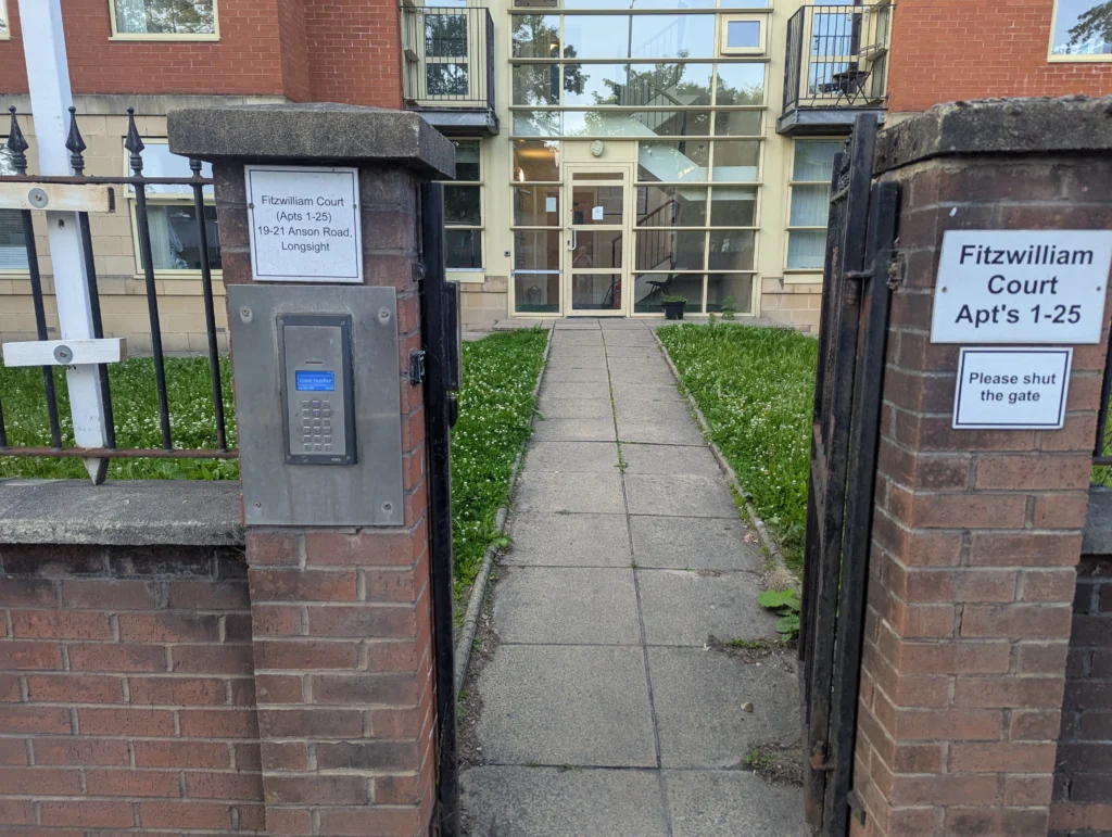 Entrance Gate - Fitzwilliam Court